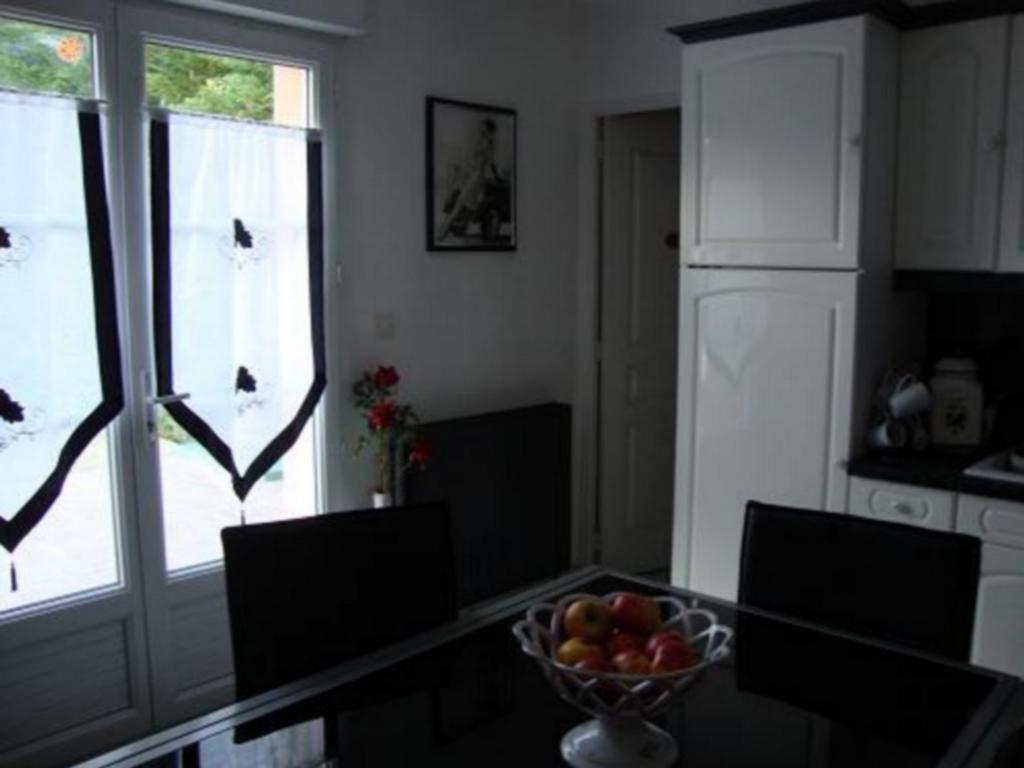 Le Refuge Des Anges Hotel Presles-et-Thierny Quarto foto